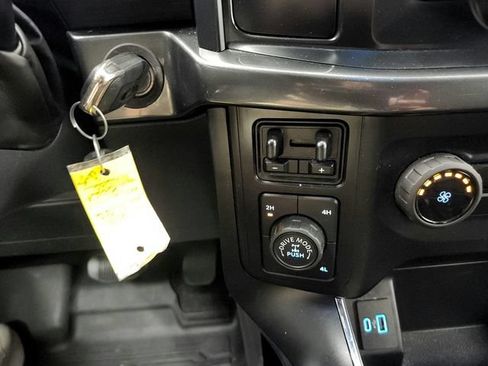 Used 2023 Ford F150 XL AWD/4WD image 29