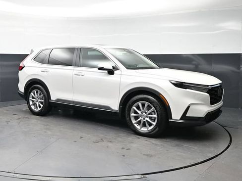 Certified 2026 Honda CR-V EX image 3