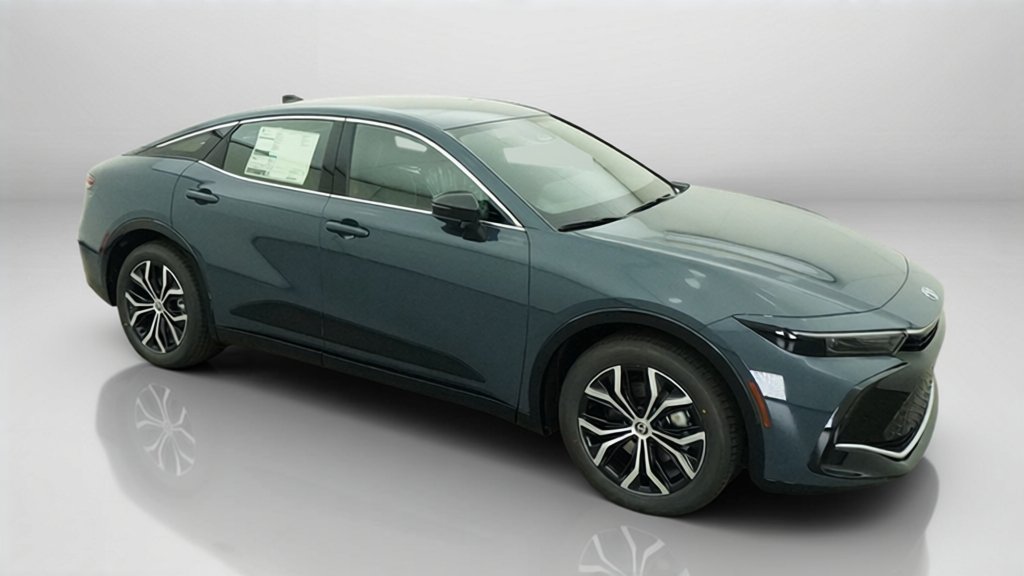 New 2027 Toyota Crown AWD/4WD image 6