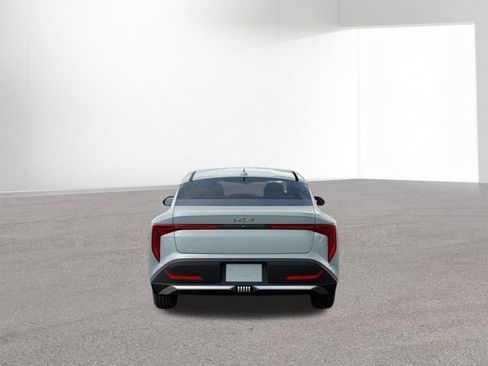New 2025 Kia K4 EX image 5