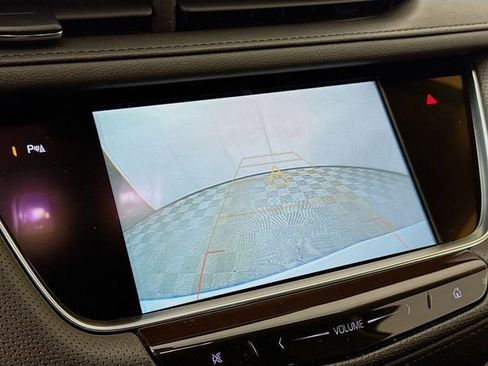 Used 2019 Cadillac XT5 Luxury image 16
