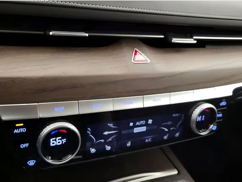 Used 2021 Genesis G80 3.5T w/ Prestige Package AWD/4WD image 9