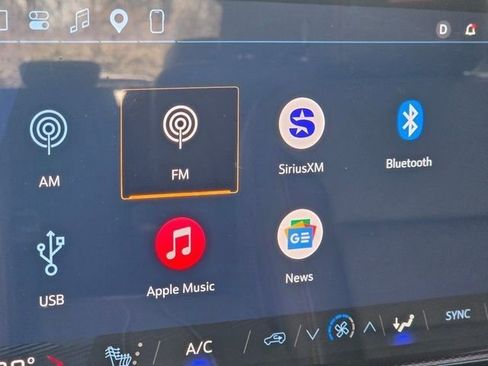 Used 2026 Chevrolet Traverse Z71 w/ LPO, Floor Liner Package image 17