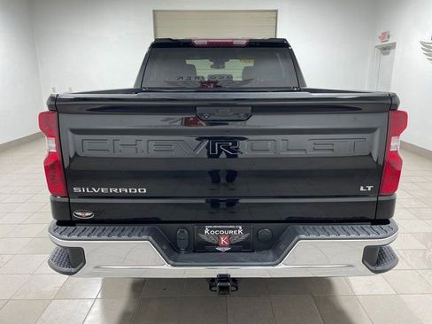 Used 2022 Chevrolet Silverado 1500 LT AWD/4WD image 5