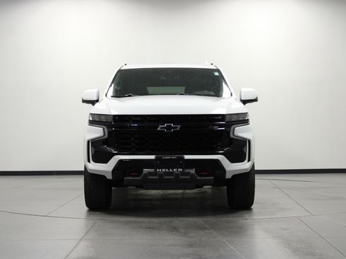 Used 2023 Chevrolet Suburban Z71 w/ Luxury Package image 9