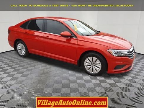 Used 2019 Volkswagen Jetta S w/ Driver Assistance Package image 5