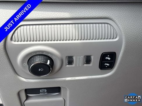 Used 2023 Jeep Grand Wagoneer 4WD image 32