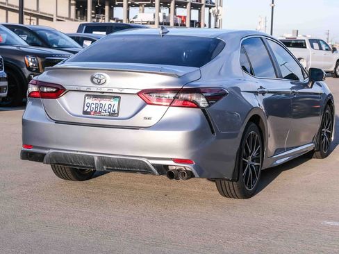Used 2023 Toyota Camry SE w/ Protection Package (Q2) (TMS) FWD image 4