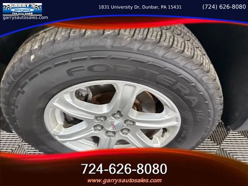 Used 2017 GMC Acadia SLE image 10