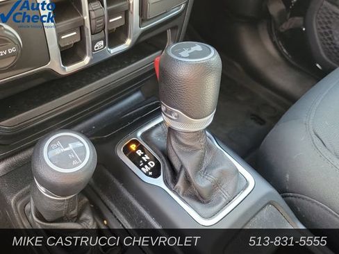 Used 2021 Jeep Wrangler Unlimited Sport AWD/4WD image 16