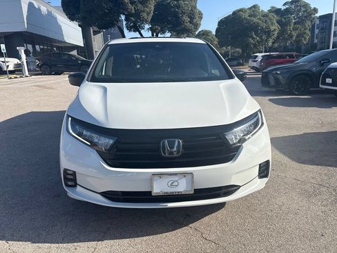 Used 2023 Honda Odyssey Sport image 8
