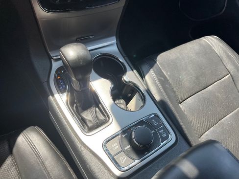 Used 2018 Jeep Grand Cherokee High Altitude AWD/4WD image 17