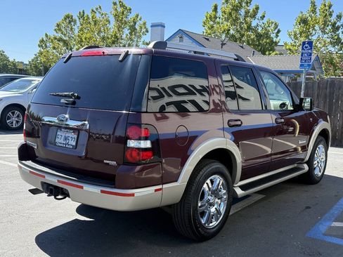 Used 2007 Ford Explorer Eddie Bauer RWD image 4