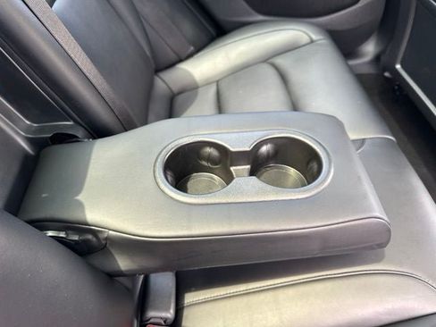 Used 2022 Tesla Model 3 Long Range AWD/4WD image 24