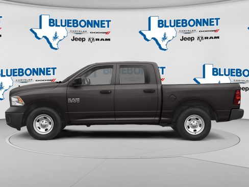 Used 2018 RAM 1500 Tradesman w/ Popular Equipment Group AWD/4WD image 3