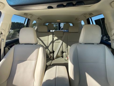 Used 2023 Lexus GX 460 Premium w/ Premium Package image 30