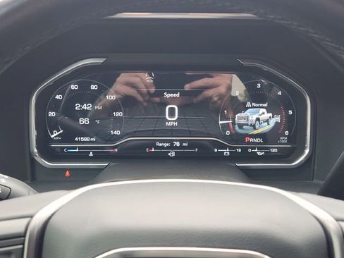 Used 2025 GMC Sierra 2500 Denali Ultimate image 16