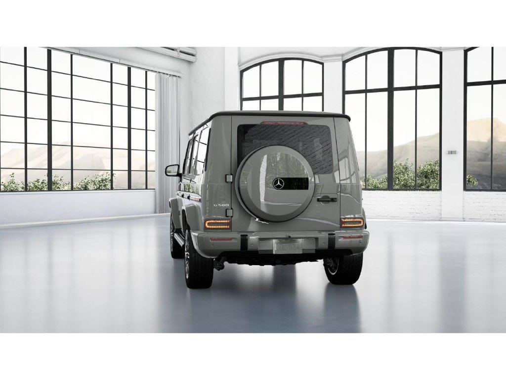 New 2027 Mercedes-Benz G 580 e image 26