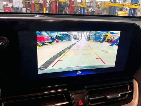 Used 2024 Chevrolet TrailBlazer LT image 15