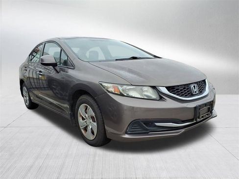 Used 2013 Honda Civic LX image 6