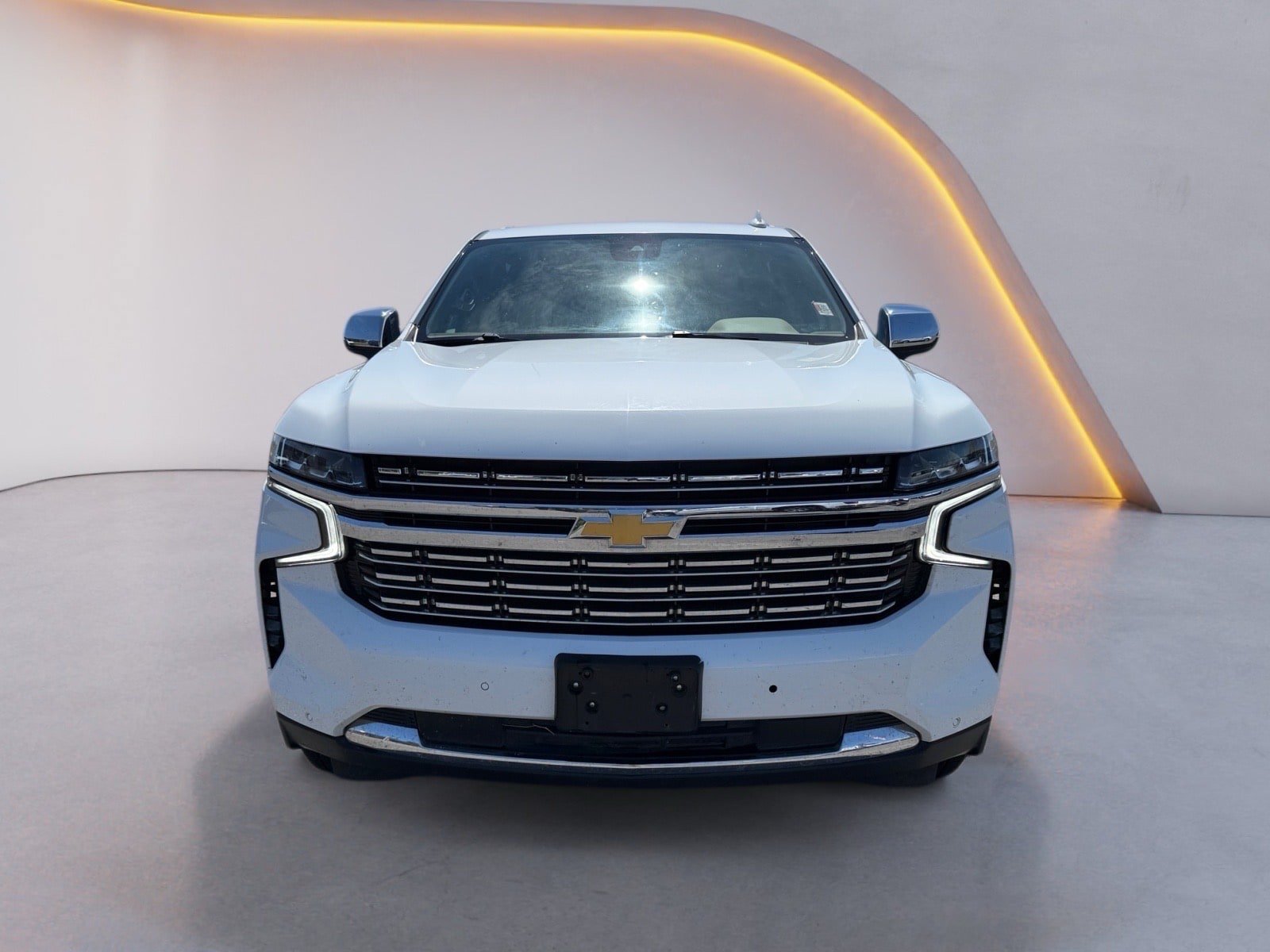 Used 2024 Chevrolet Suburban Premier AWD/4WD image 8