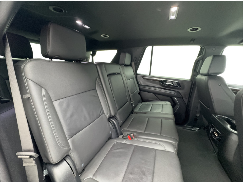 Used 2025 Chevrolet Tahoe LT RWD image 35
