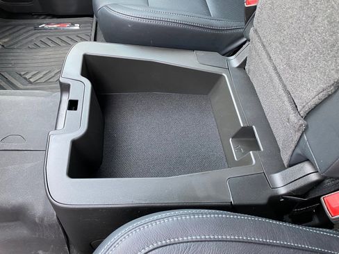 Used 2025 Chevrolet Silverado 1500 Custom Trail Boss w/ Midnight Edition image 30