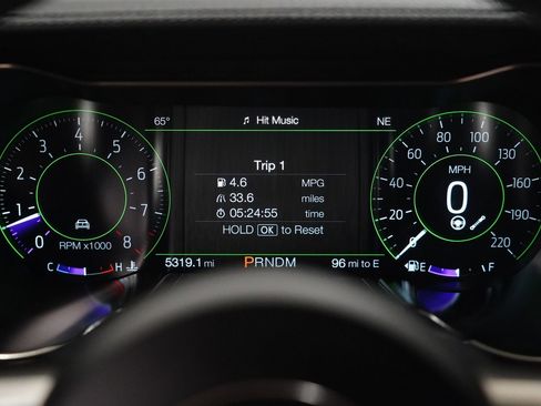 Used 2021 Ford Mustang Shelby GT500 w/ Carbon Fiber Track Pack image 21