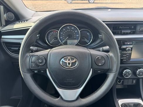Used 2016 Toyota Corolla L image 13