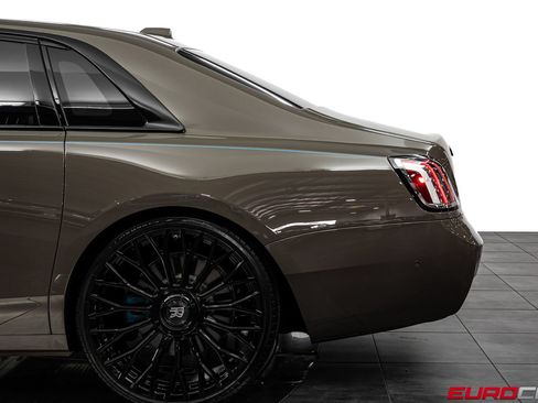 Used 2025 Rolls-Royce Ghost AWD/4WD image 16