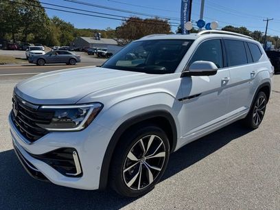 New 2026 Volkswagen Atlas SEL Premium R-Line