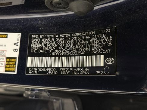 Used 2024 Toyota Corolla LE FWD image 11
