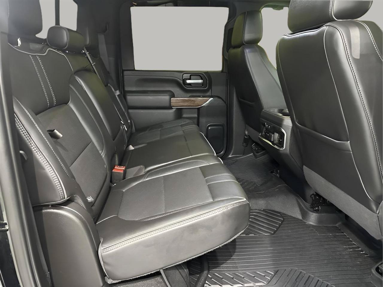 Used 2020 Chevrolet Silverado 3500 High Country w/ Z71 Off-Road Package AWD/4WD image 24