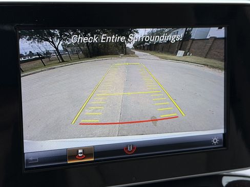 Used 2018 Mercedes-Benz GLC 300 image 6