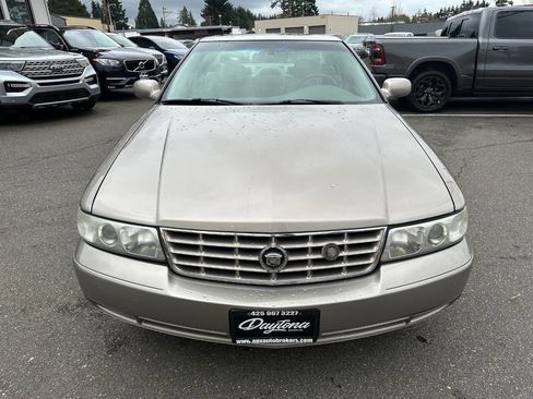 Used 2001 Cadillac Seville STS w/ Luxury Pkg image 10