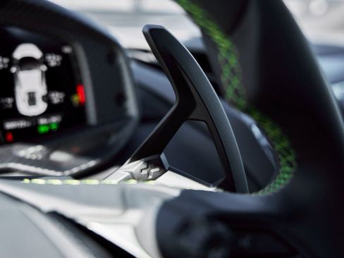 Used 2025 Lamborghini Revuelto image 57