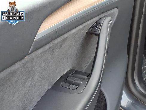 Used 2023 Tesla Model Y Long Range image 15