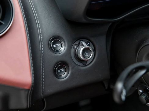 New 2025 McLaren GTS image 25