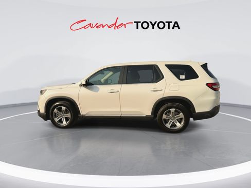 Used 2024 Honda Pilot EX-L image 5