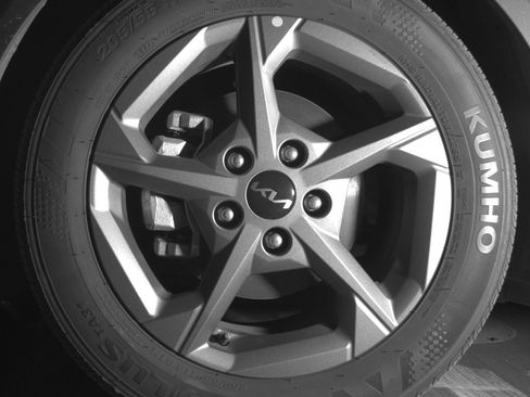 Used 2025 Kia K4 image 9