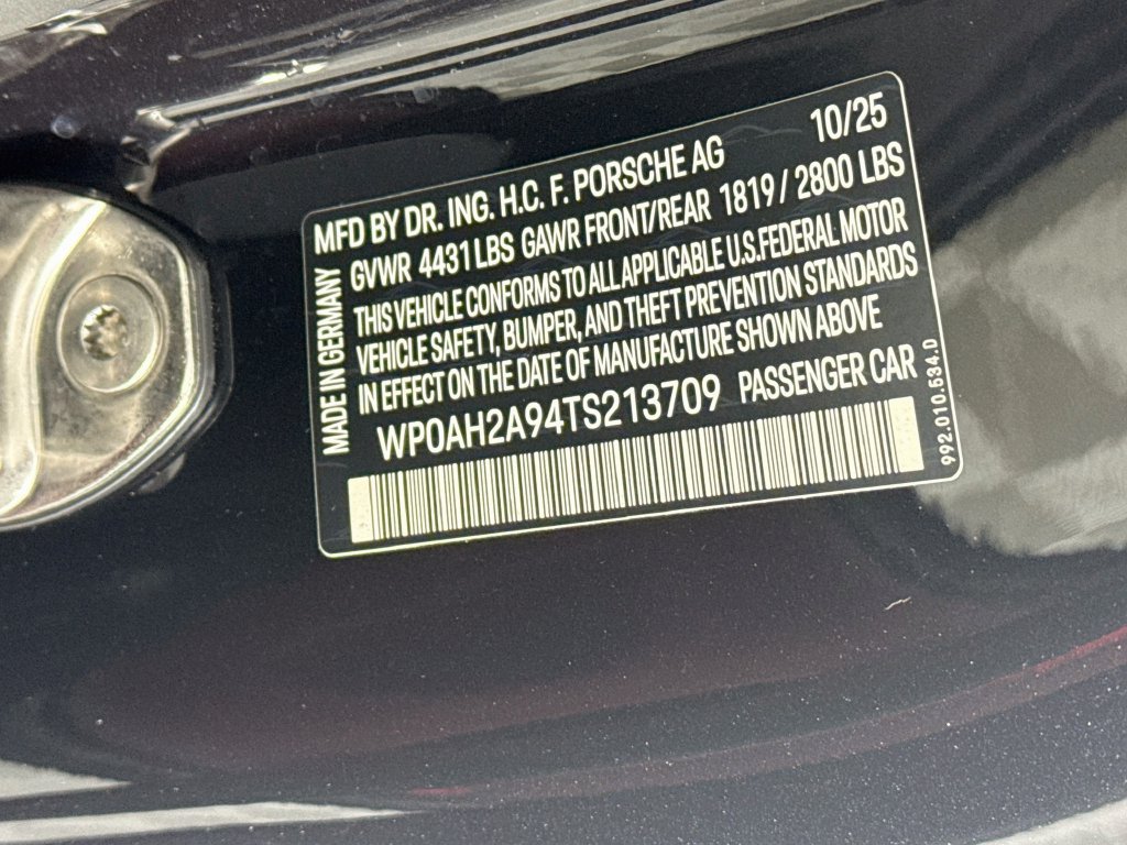 Certified 2026 Porsche 911 Carrera 4S AWD/4WD image 31