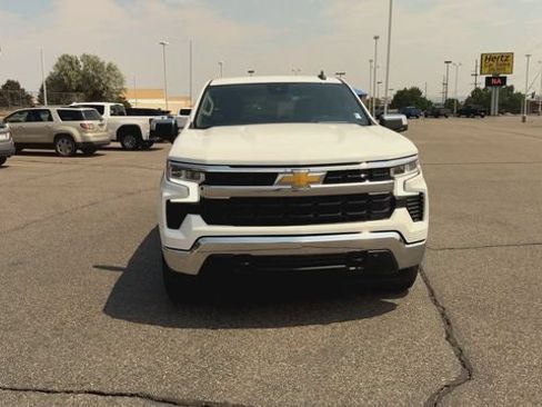 Used 2023 Chevrolet Silverado 1500 LT w/ Work Truck Package AWD/4WD image 3