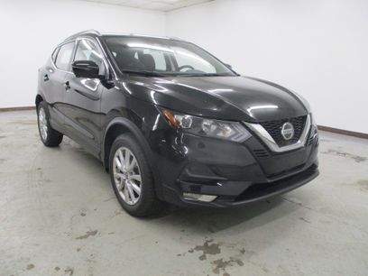 Used 2020 Nissan Rogue Sport SV w/ Technology Package