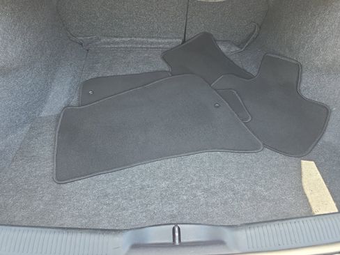 Used 2023 Dodge Charger SXT RWD image 11