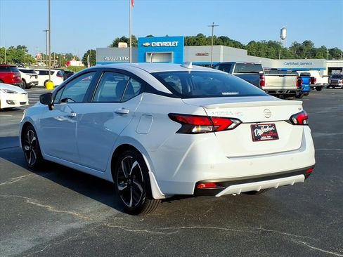Used 2025 Nissan Versa SR w/ Trunk Package FWD image 18