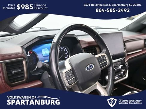 Used 2023 Ford Expedition Max Limited image 13