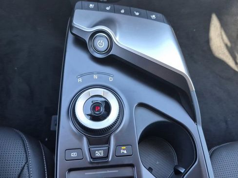 New 2025 Kia EV6 Wind image 9