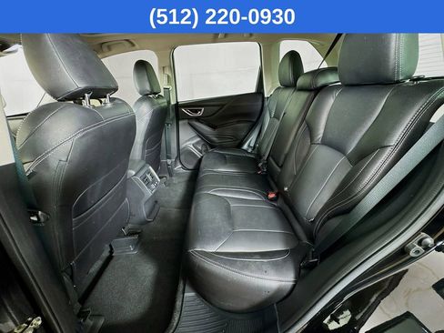 Used 2023 Subaru Forester Premium image 30