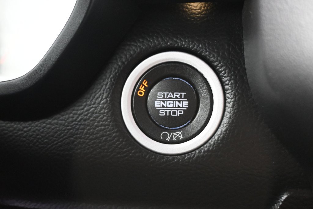 Used 2020 RAM 2500 Laramie w/ Night Edition AWD/4WD image 7