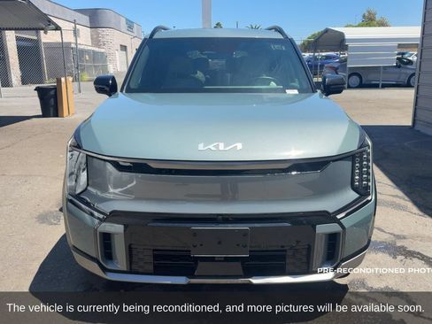 Used 2024 Kia EV9 GT-Line AWD/4WD image 2